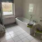 Mit Dachterrasse